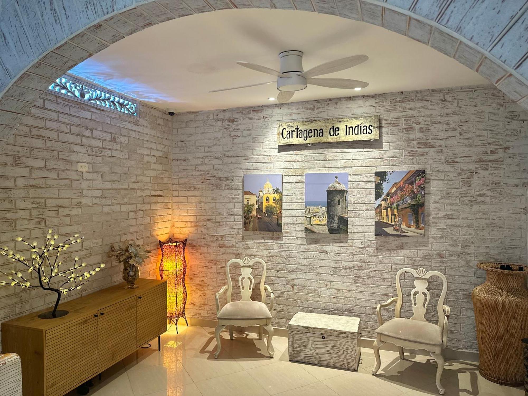 La Magdalena Hotel 2*