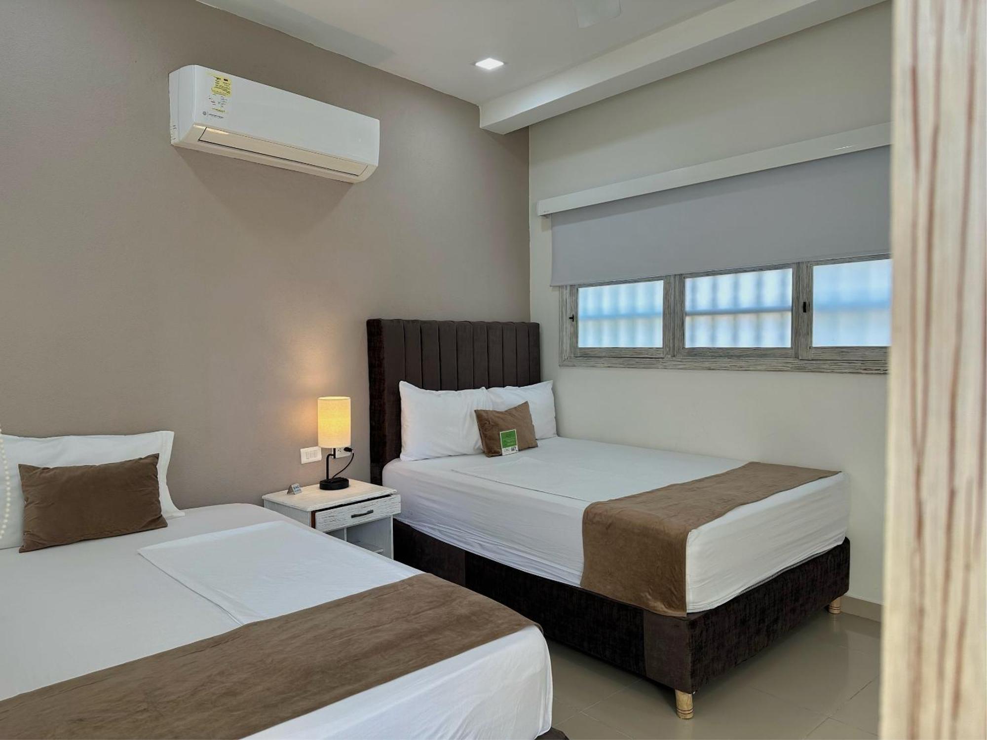 La Magdalena Hotel 2*